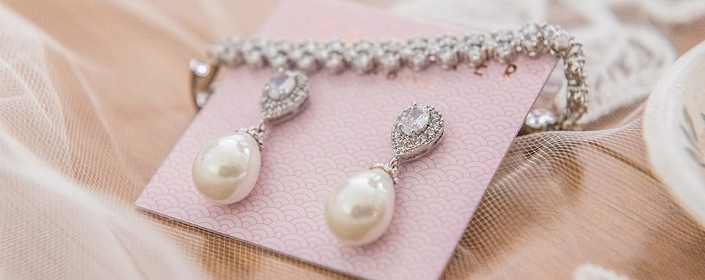 How to clean my pearls