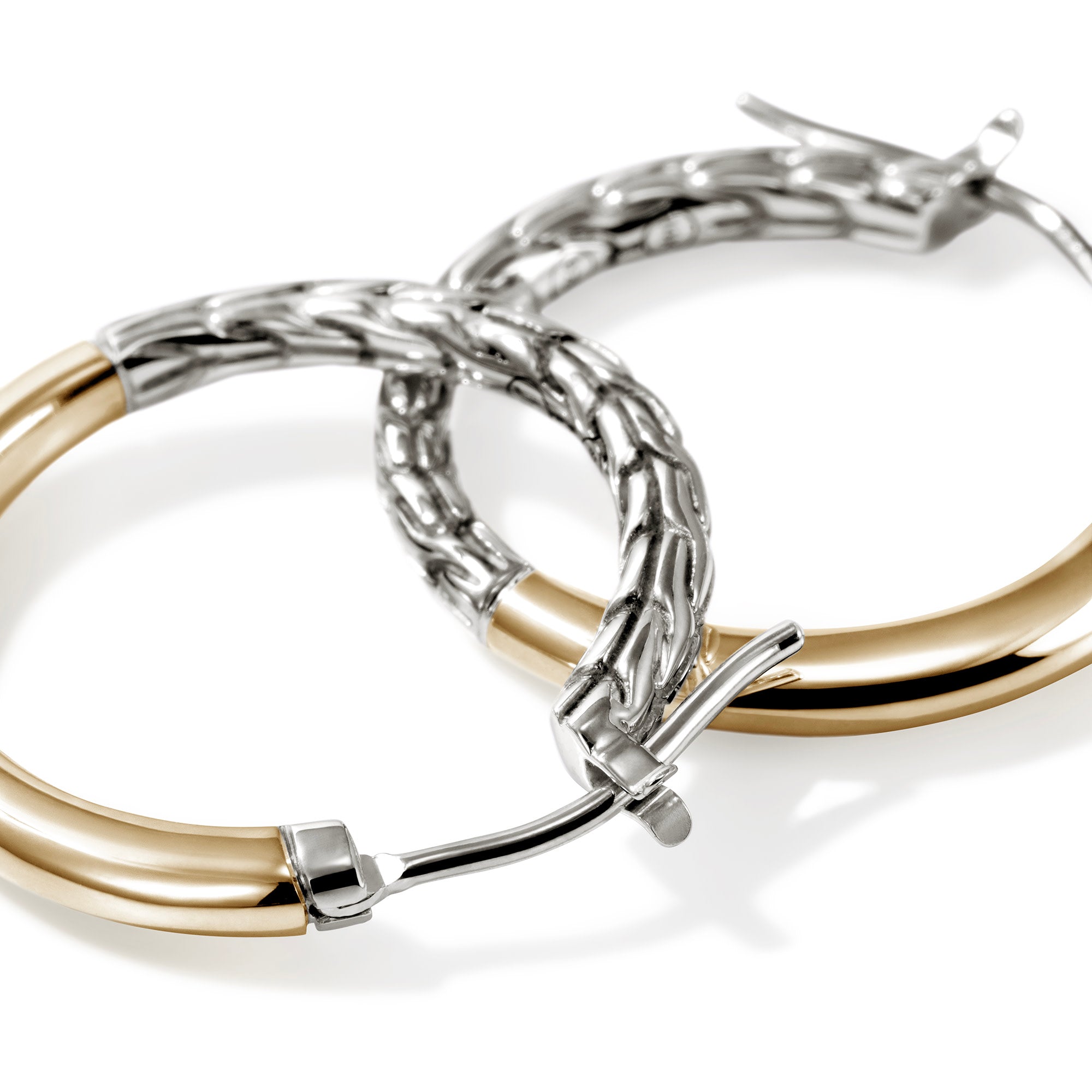 JH ESSENTIAL HOOP EARRING, GOLD, STERLING SILVER, 18MM