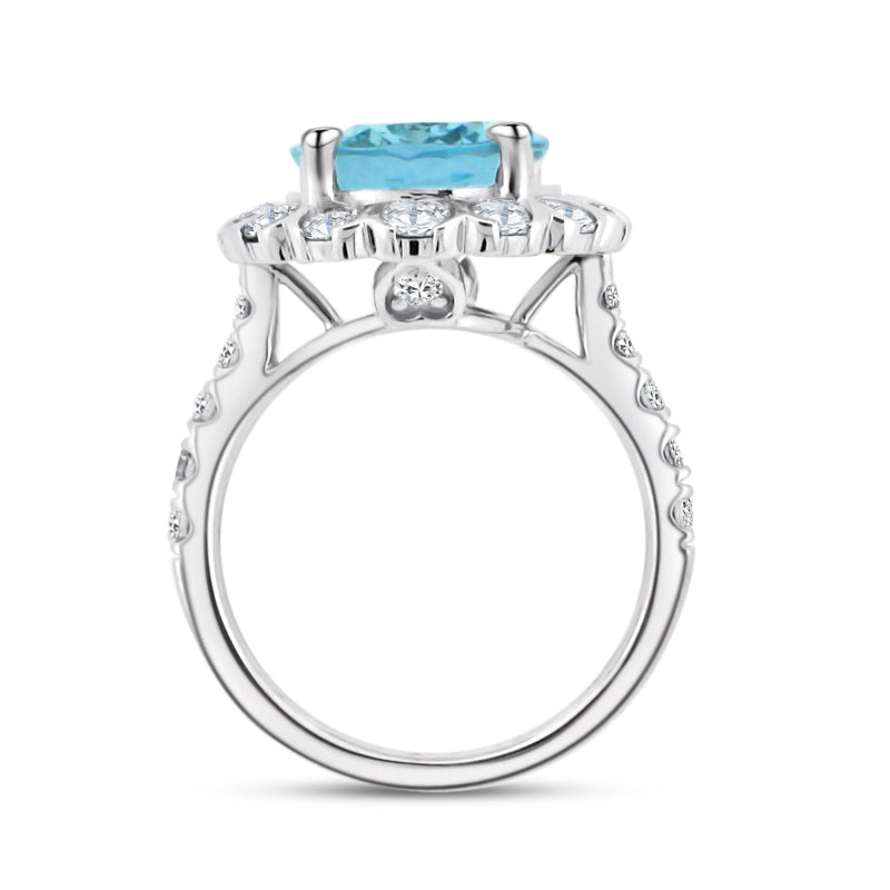 18K WHITE GOLD AQUAMARINE AND DIAMOND RING