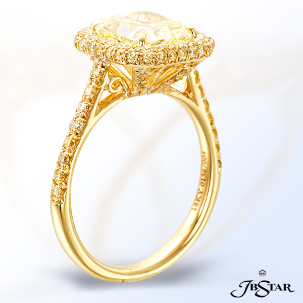 JB STAR GORGEOUS 2.79CT RADIANT-CUT FANCY YELLOW DIAMOND RING EDGED IN MICRO PAVE AND SET IN 18KY. M