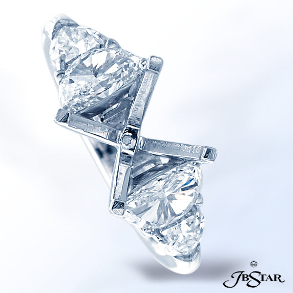 JB STAR PLATINUM AND DIAMOND SEMI-MOUNT WITH HALF-MOON AND SHIELD DIAMOND SIDES.DIAMONDS: HALF-MOO